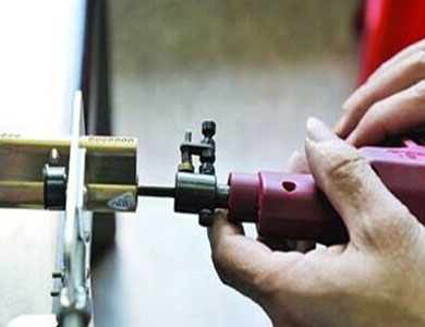 来凤24小时上门开锁公司